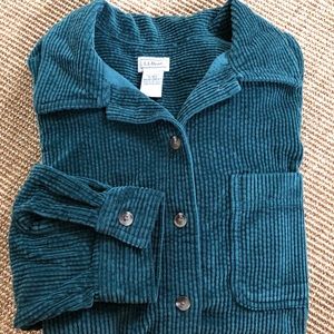 Ladies LL Bean wide wale corduroy Shirt .